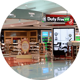 Airport stores mall